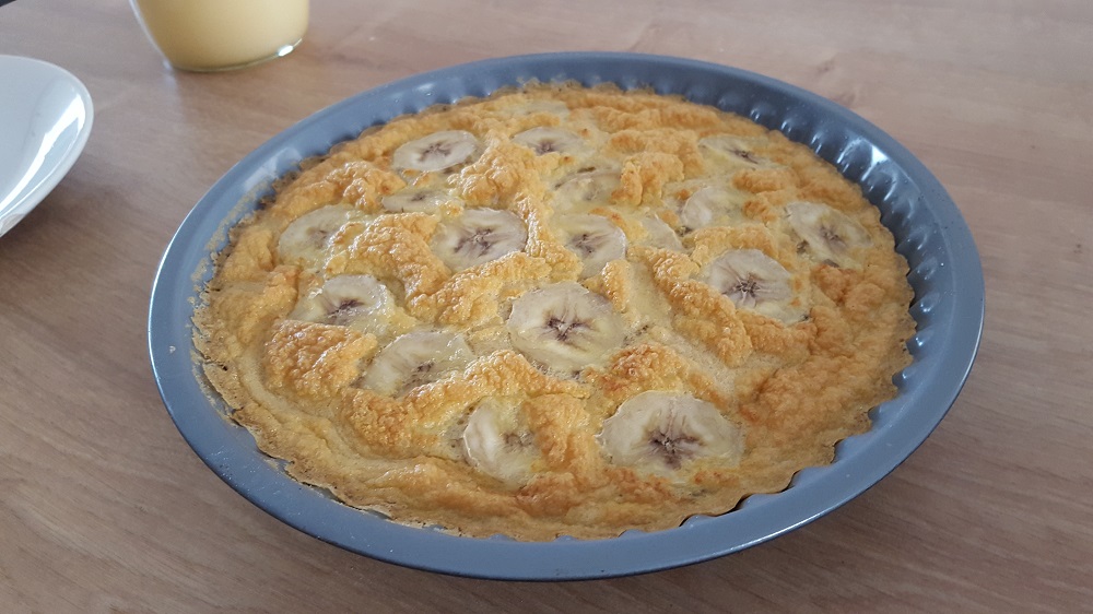 omlet jaglany z bananem i miodem prezentacja